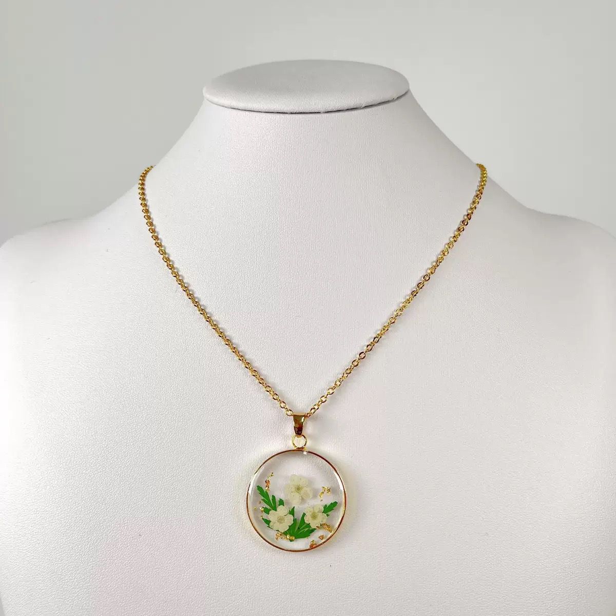 Ivory Bloom Necklace