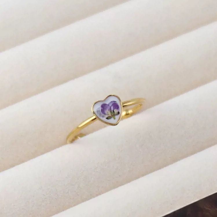 Violet Heart Ring