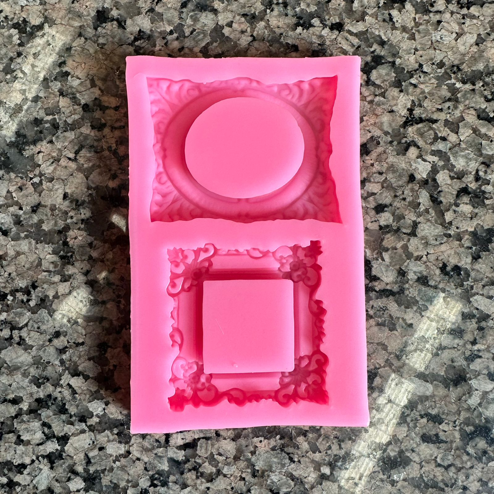 2 in 1 Vintage Frame  Mould