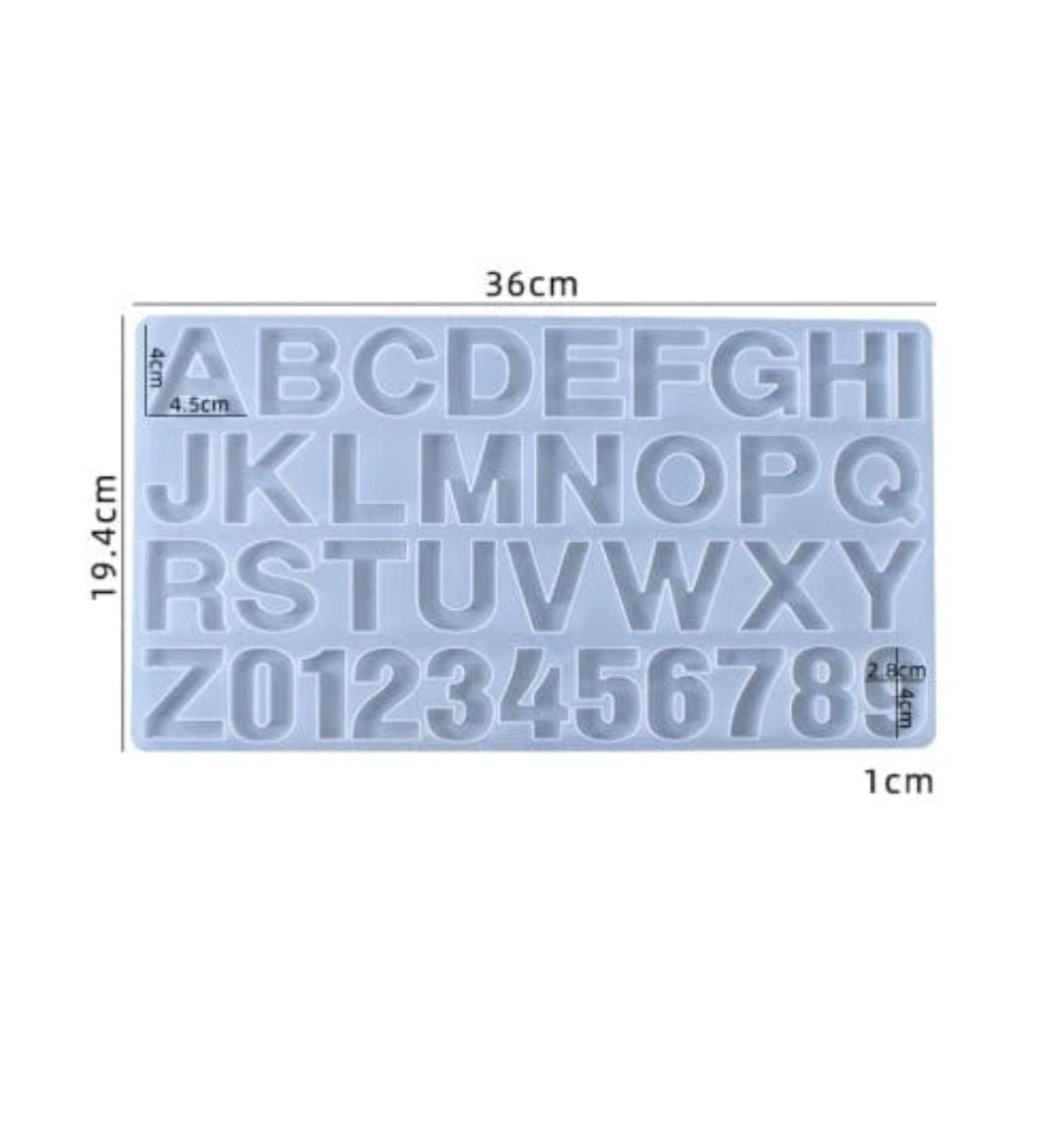 Front pouring Alphabet Mould without hole