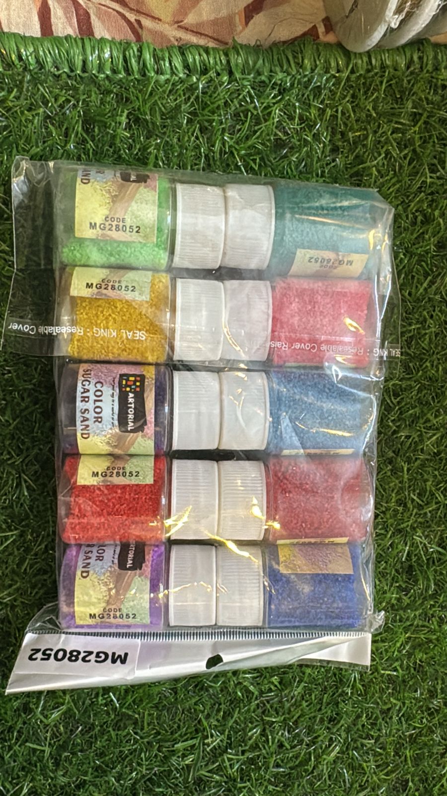 Coloured granulated sand