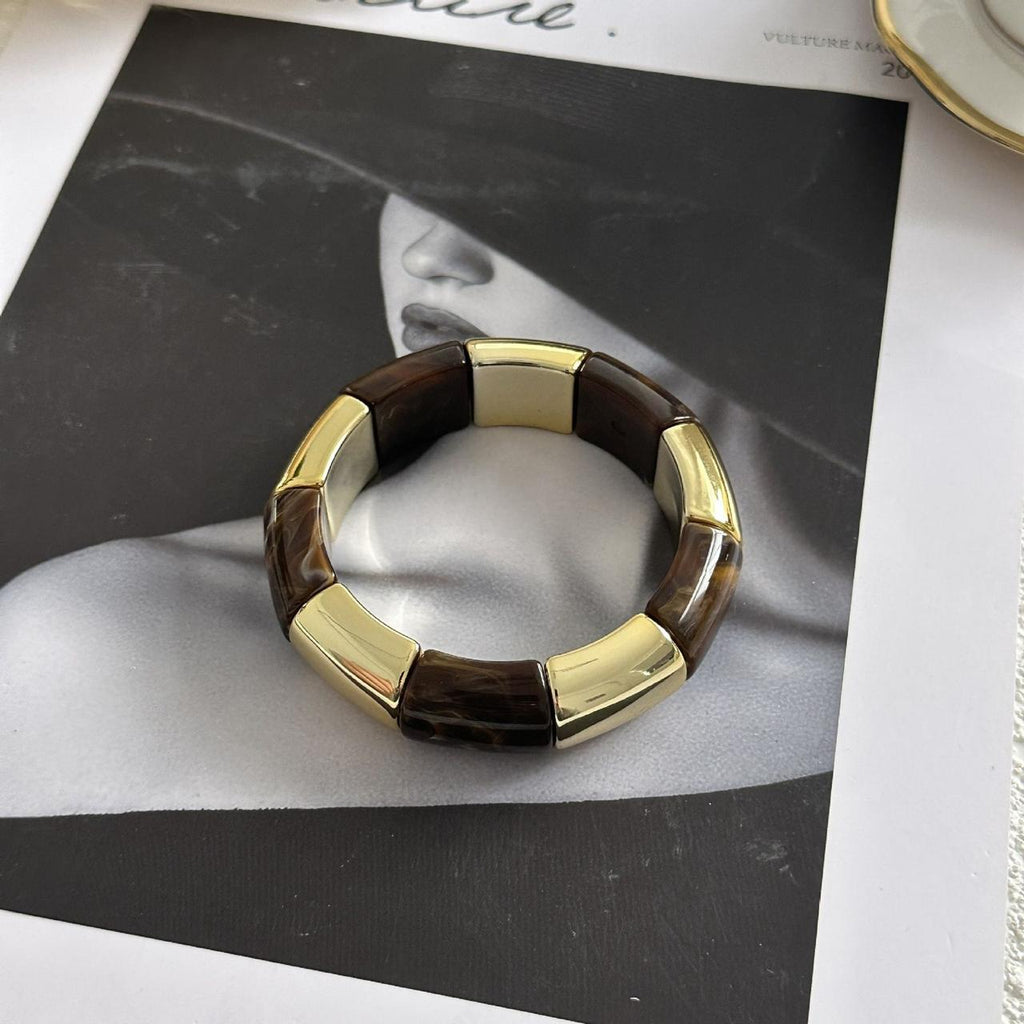 Retro Luxe Chunky Bangle