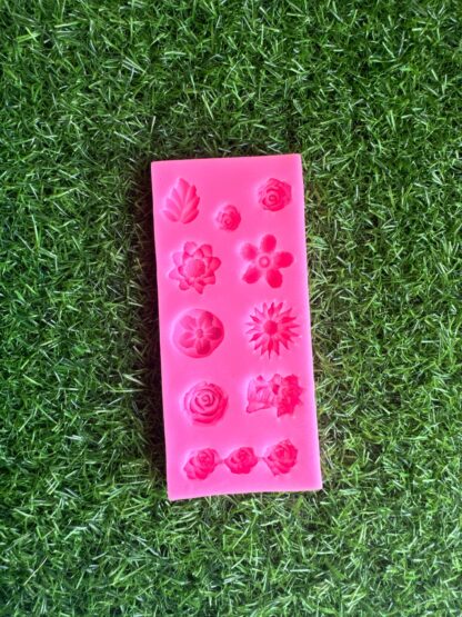12 in 1 Mixed Flowers Combo Mould