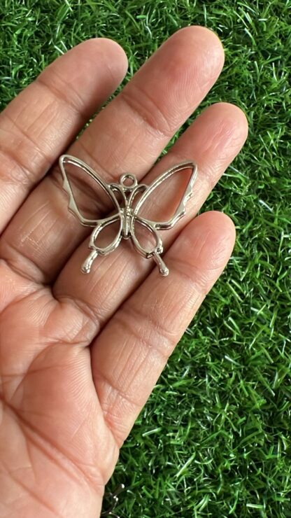 Butterfly bezel