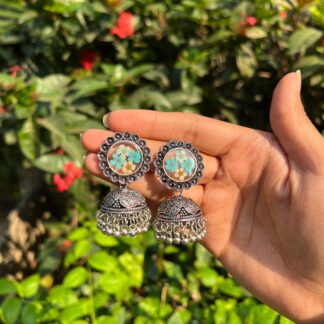 Minimalist Floral Resin Jhumki