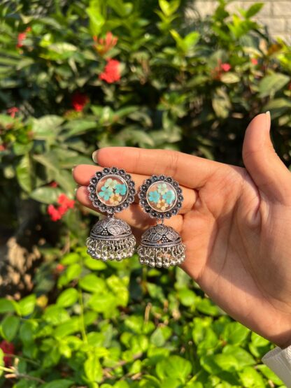 Minimalist Floral Resin Jhumki