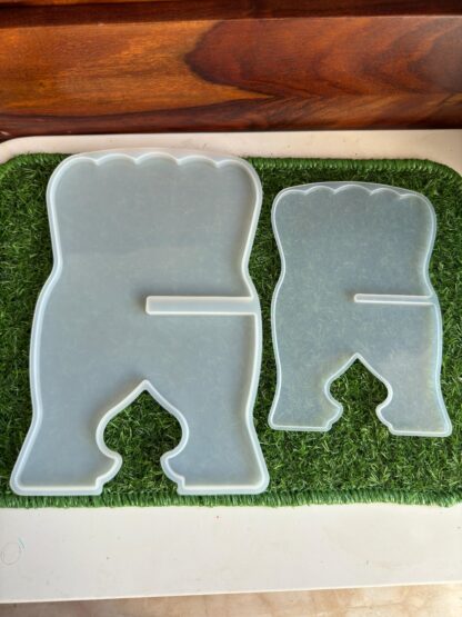 Rehal mould