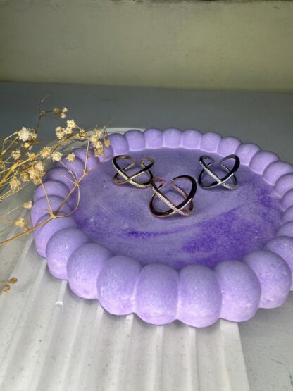 Cross ring