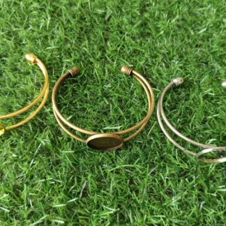 Kada/ Bracelet bezel