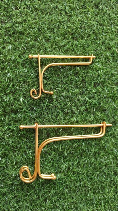 Metal Stand Gold