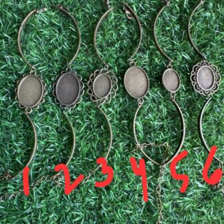 Vintage bracelet bezel