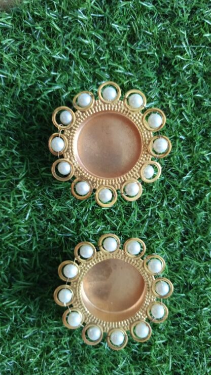 Tealight holder With Beads